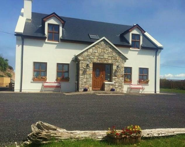 Achill Water'S Edge Bed and Breakfast Doogort Eksteriør billede